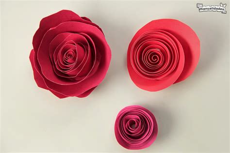 como hacer rosas de papel